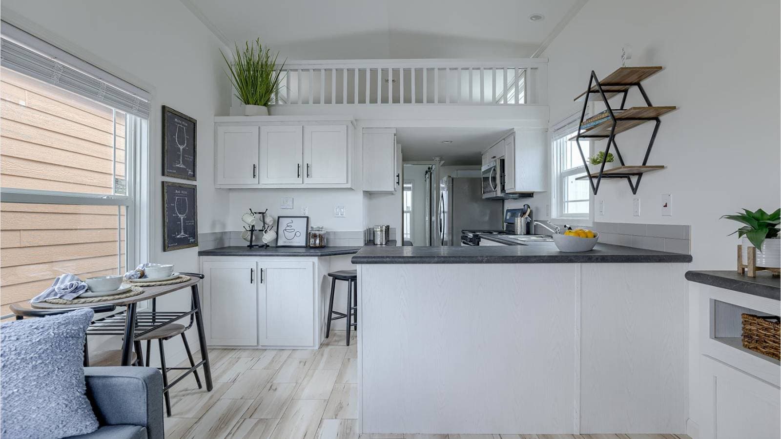 Country cottage interior home features