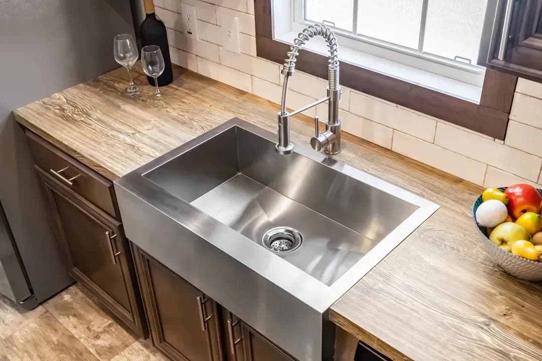 The turner kitchen home features