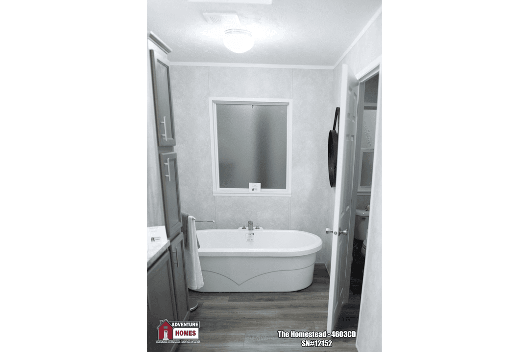 Homestead | 4603cd bathroom home features