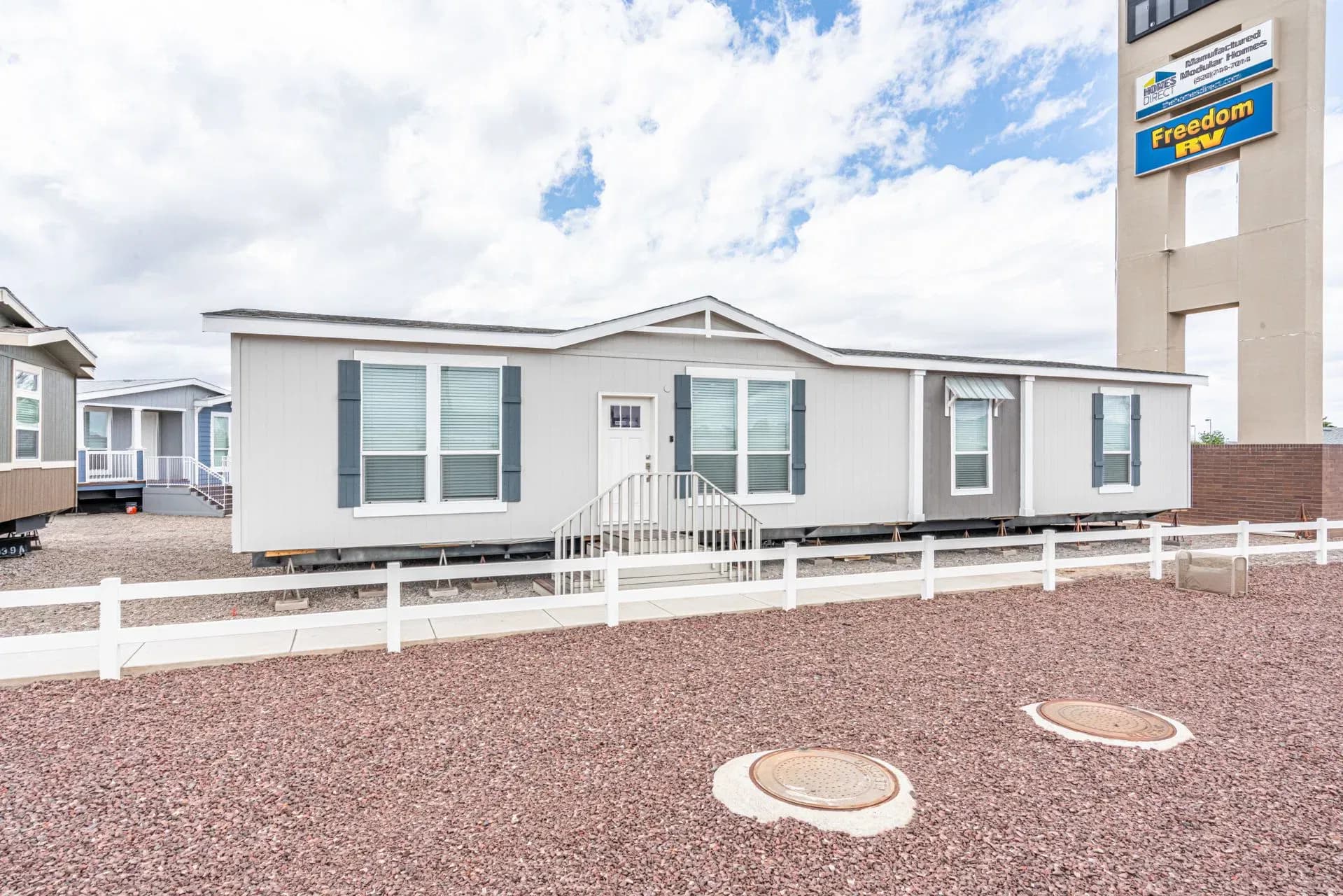 Monk exterior home features