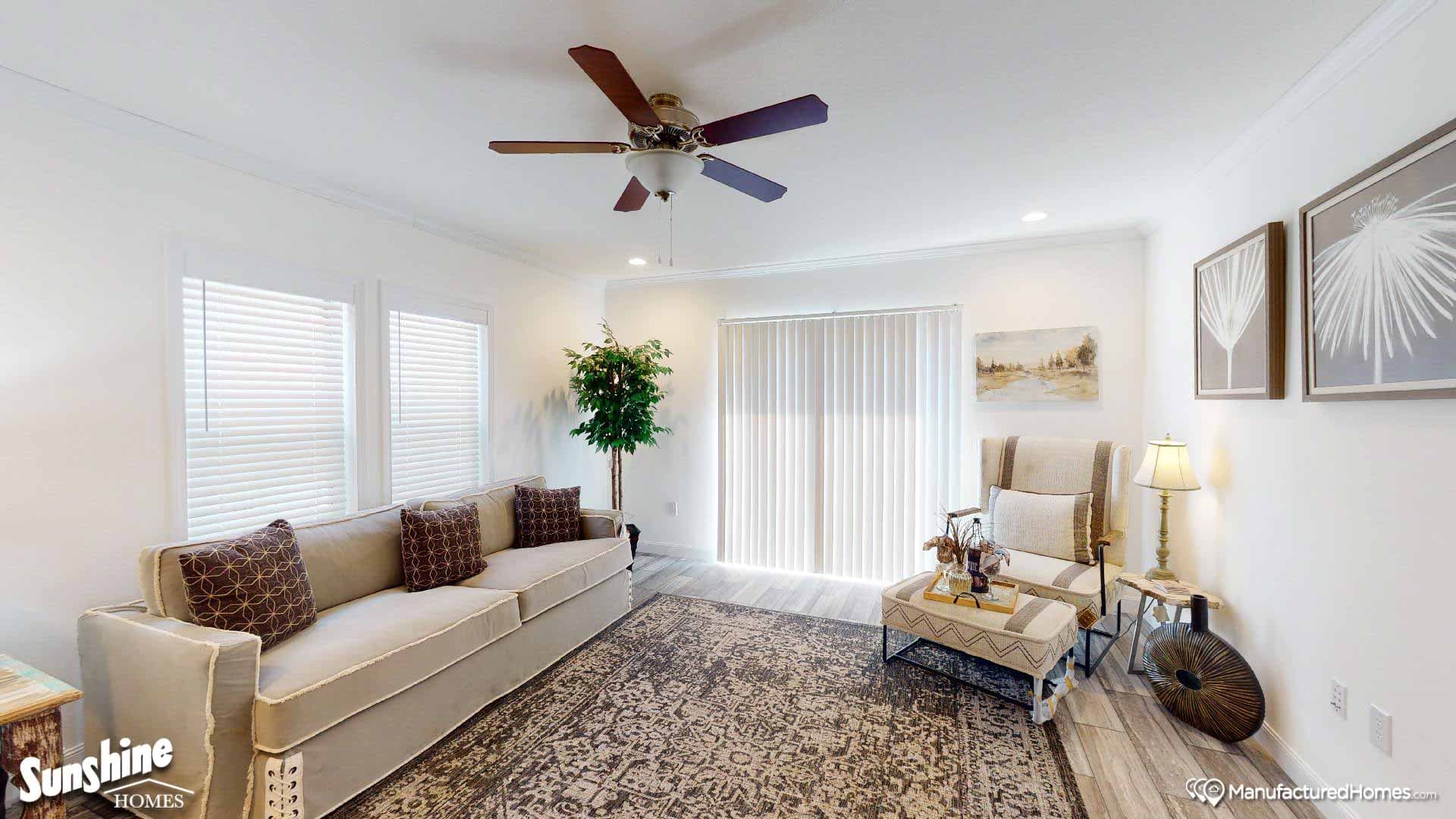 Pri3284-2012 interior home features