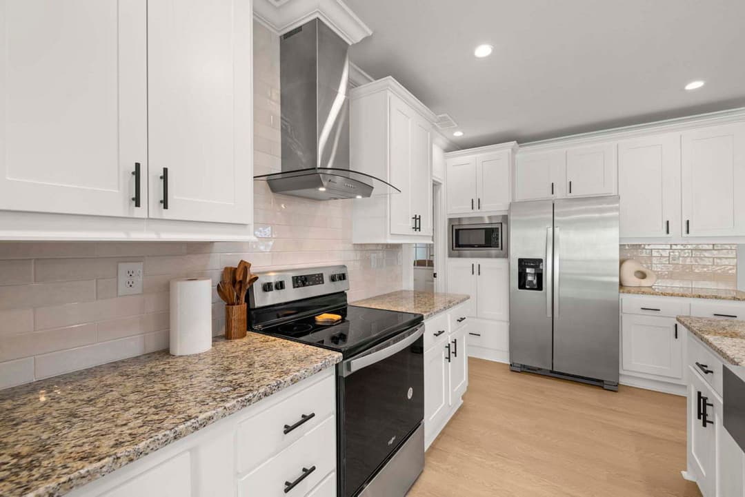 Silver springs 5355 kitchen home features