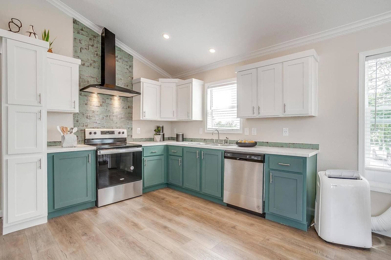 Innovation 1856h kitchen home features