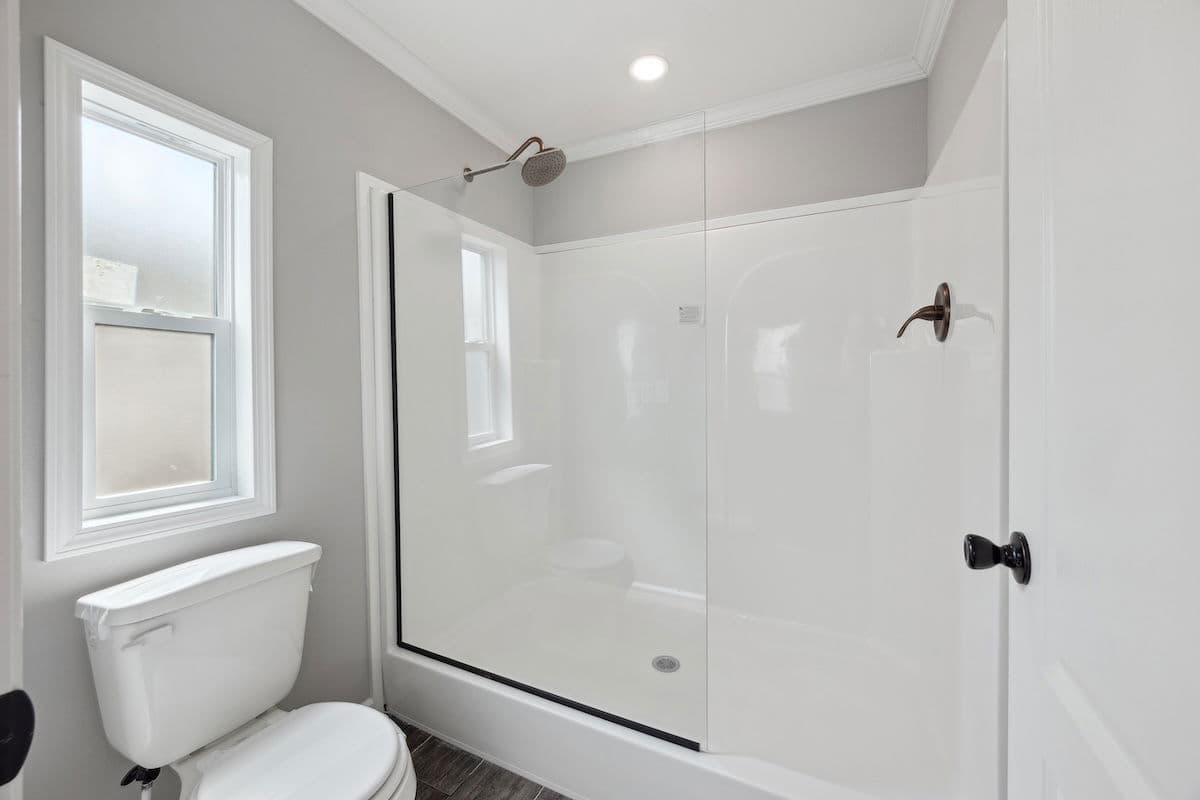 Md-30-32 josey wales bathroom home features