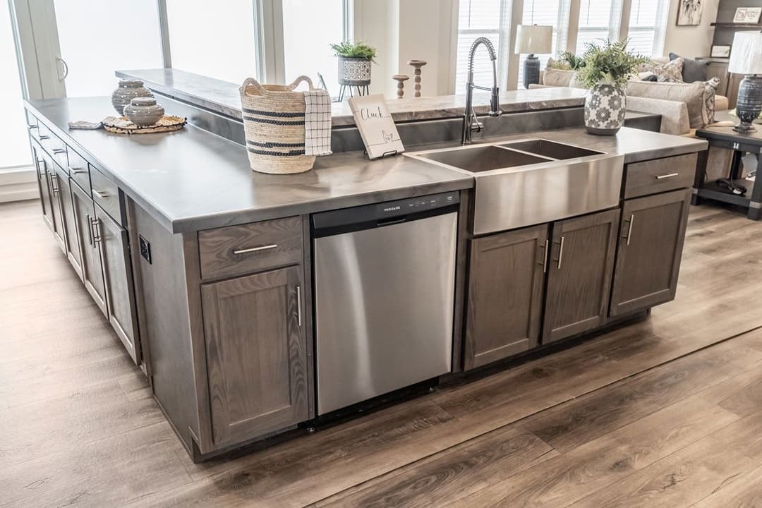 Upshaw kitchen home features