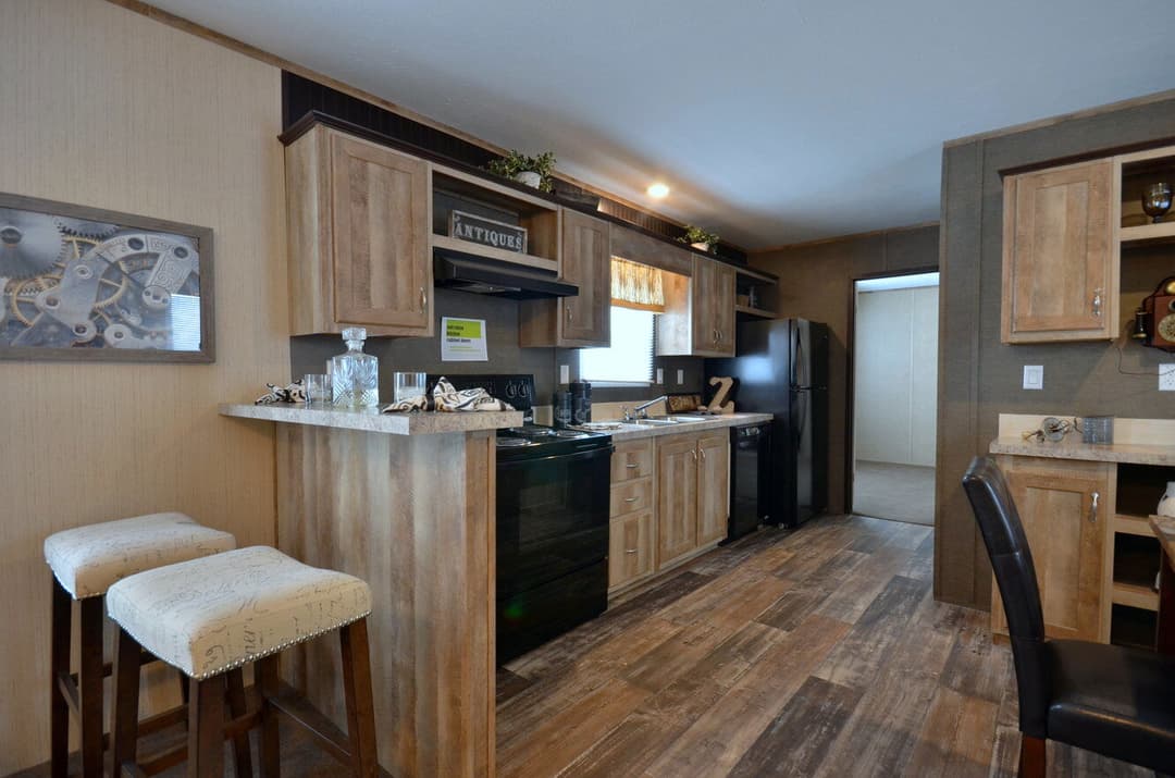 Alamo lite 16562t interior home features