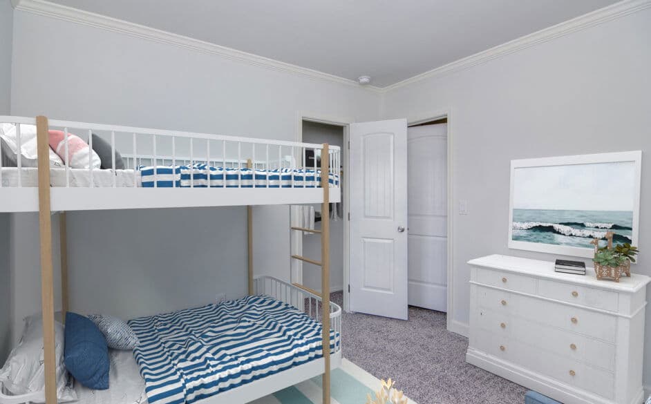 Corpus 5051 bedroom home features