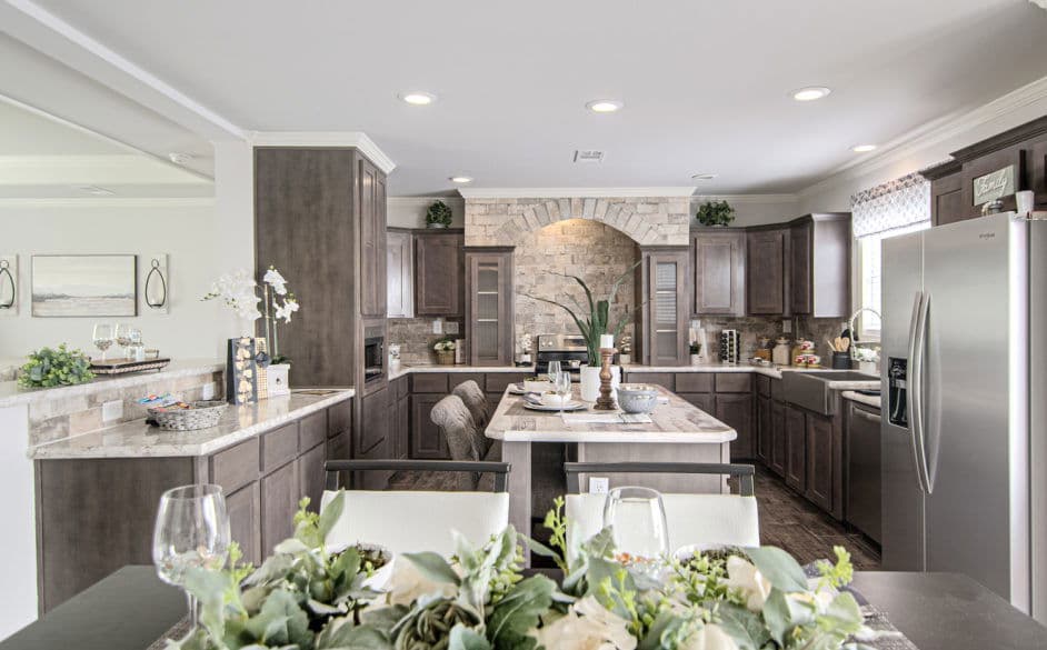 Beaumont 5079 kitchen home features