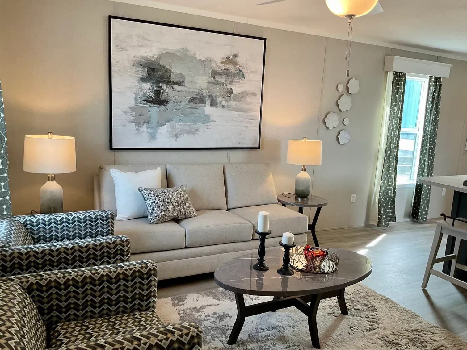 Peridot 66 interior home features