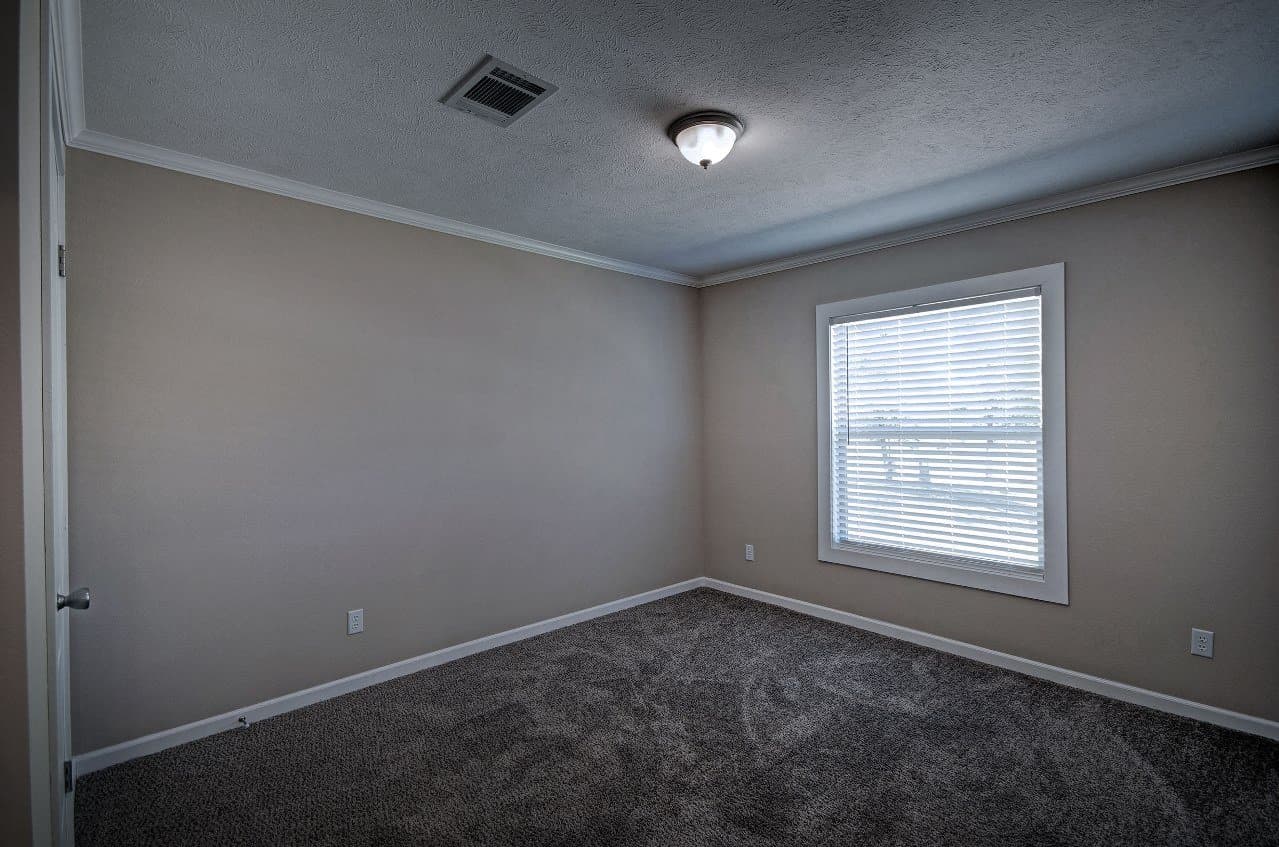 Stoney pointe bedroom home features