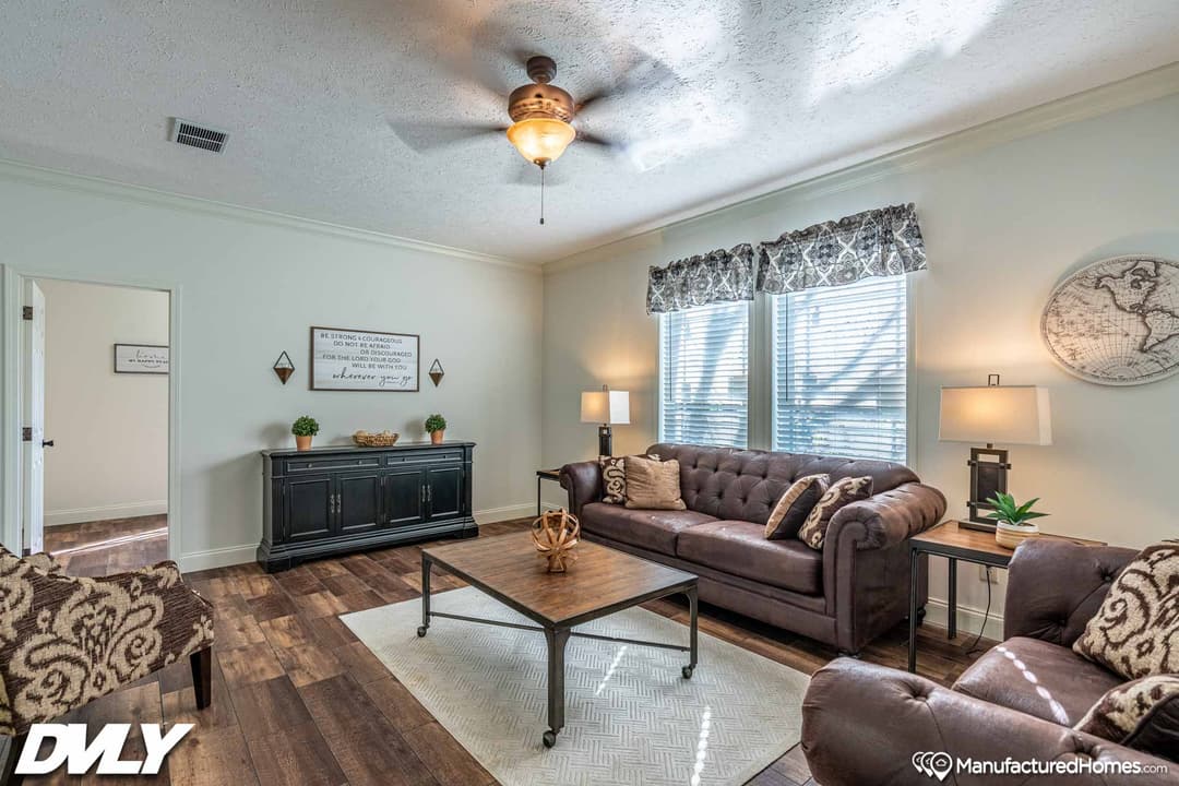 Orchard house (porch) interior home features