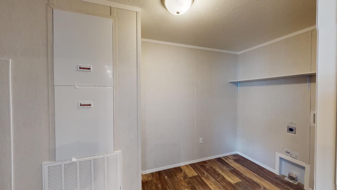 Arc3280-7501 interior home features