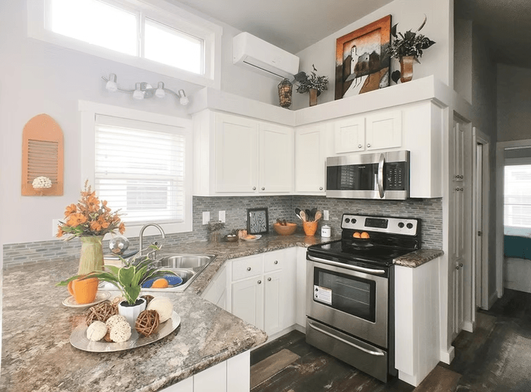 Still water kitchen home features