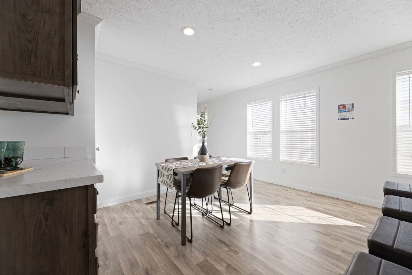 The sugar run duplex interior home features