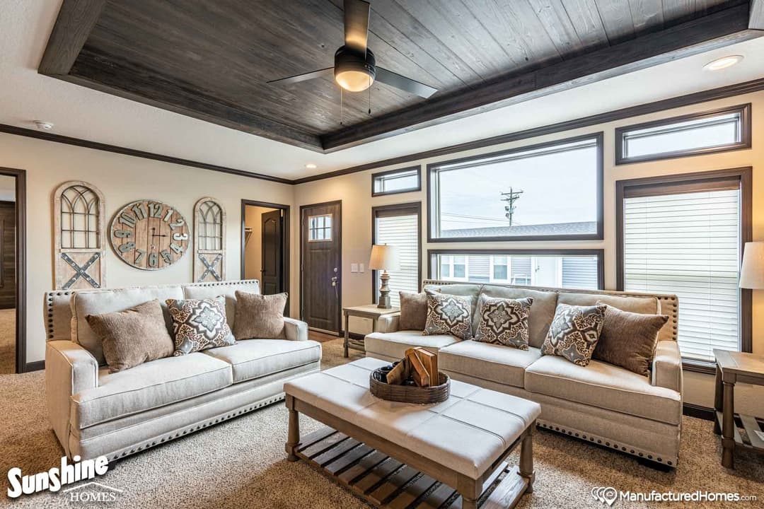 Pri3280-2025 interior home features