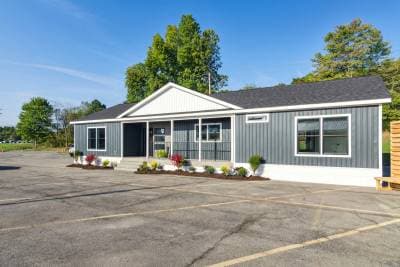 Cabernet elevation and exterior home features