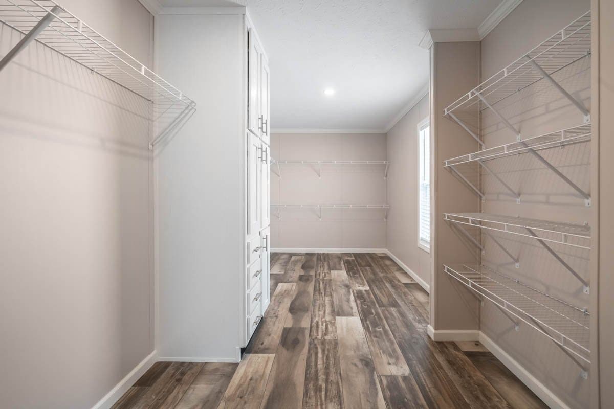 Ruby interior home features