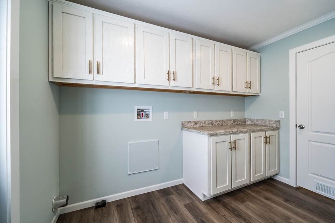 Helicon 2.0 interior home features