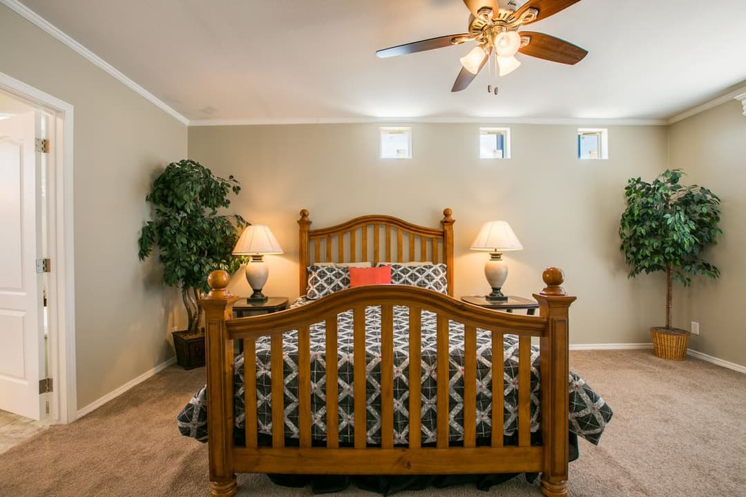 Tr3062a bedroom home features