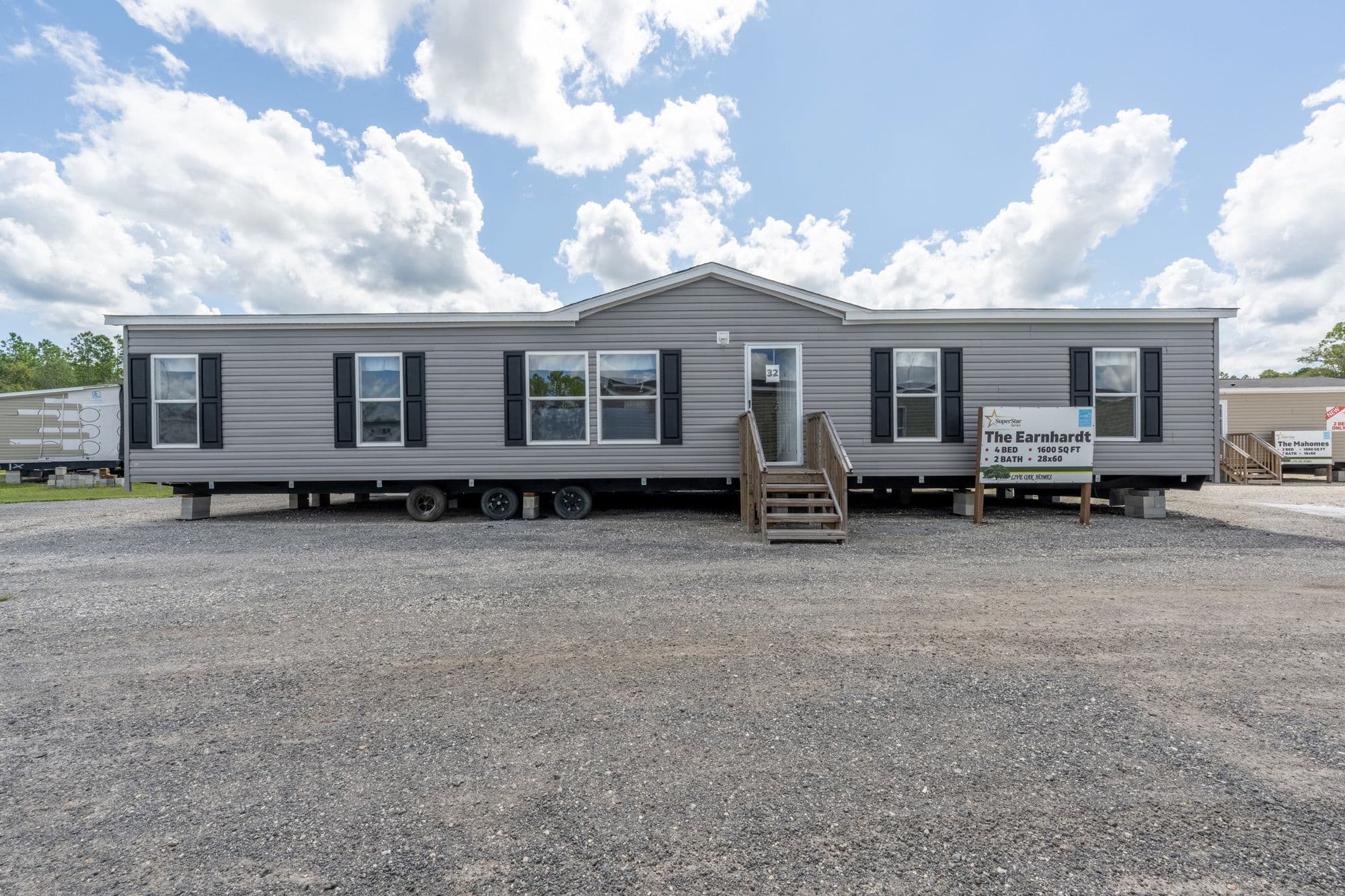 The earnhardt elevation and exterior home features