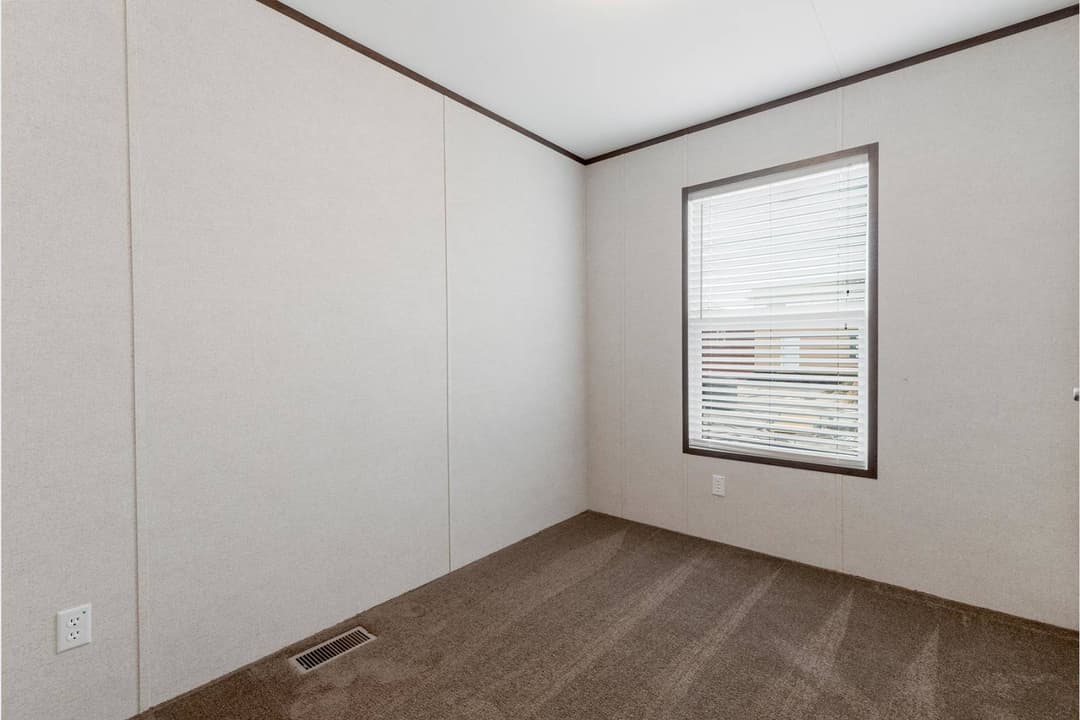 Rm1466a bedroom home features