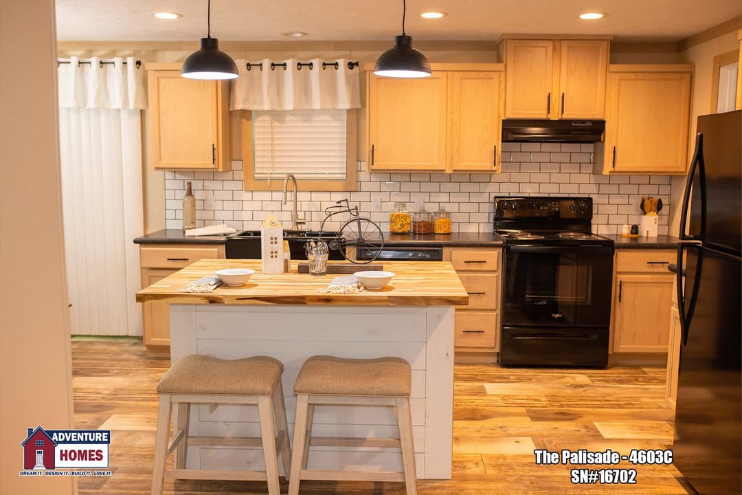 Palisade | 4603c kitchen home features