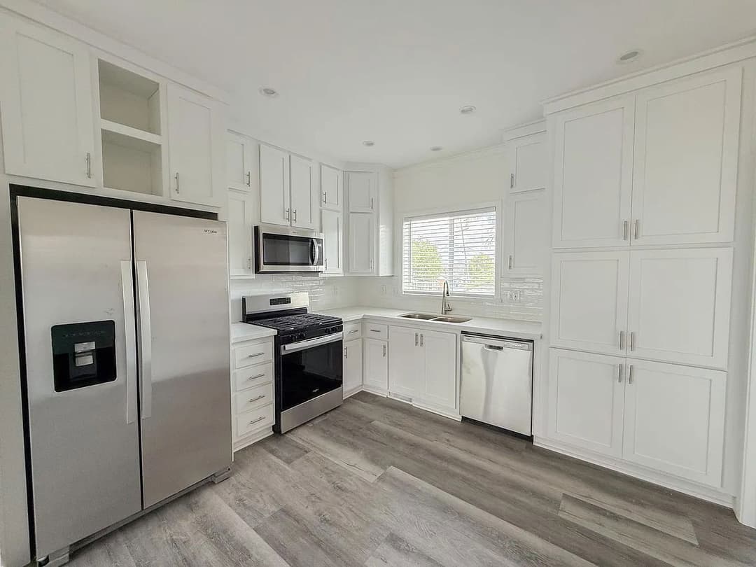 The malibu kitchen home features