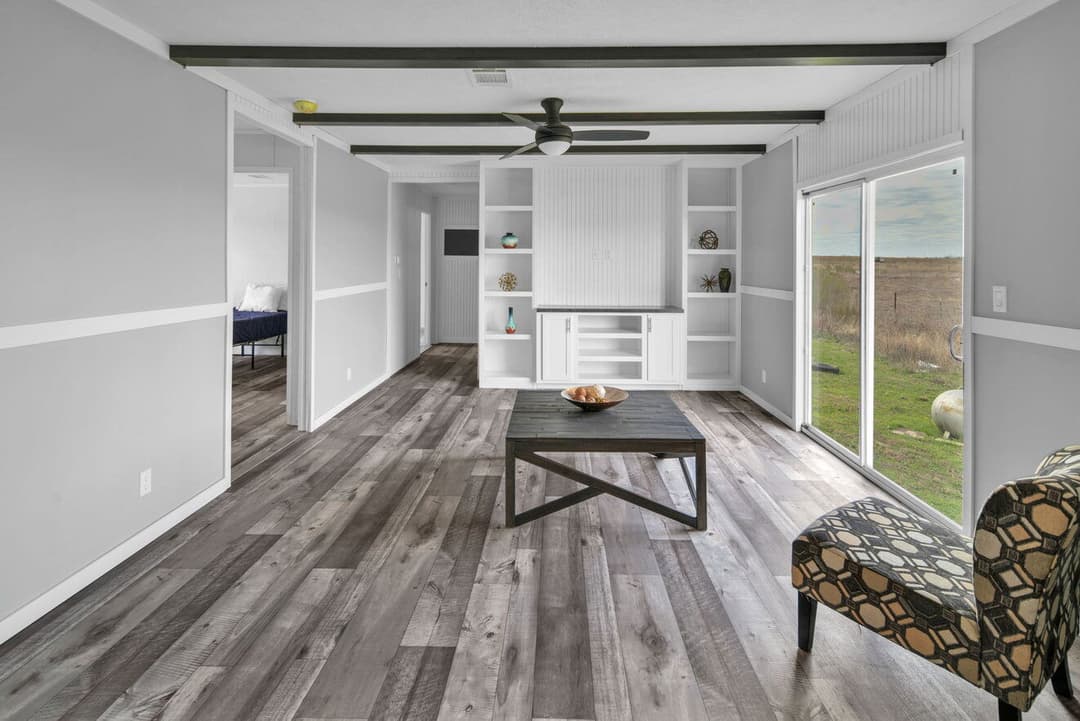 Alamo lite 28724t interior home features