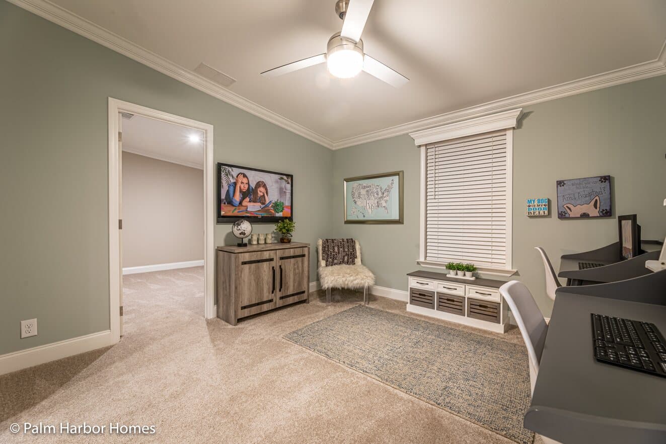 Tradewinds ii 40684c bedroom home features