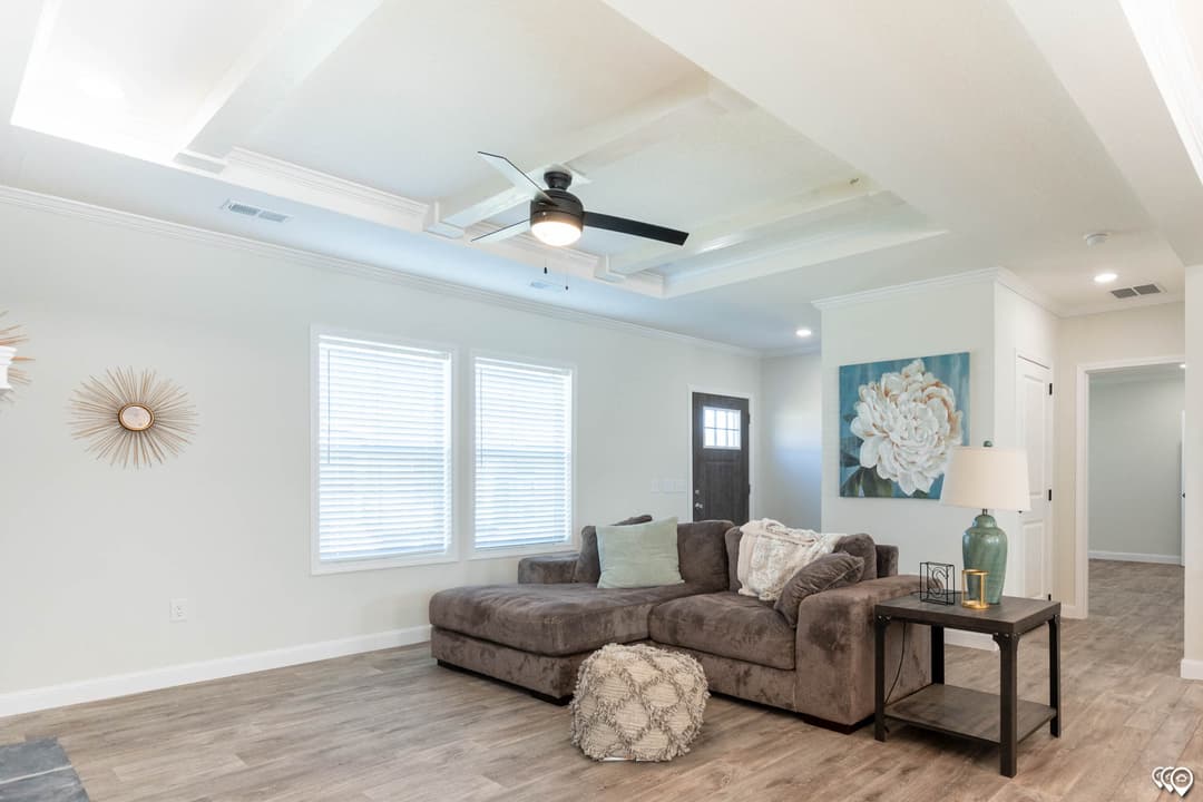 Pri3270-2060 interior home features