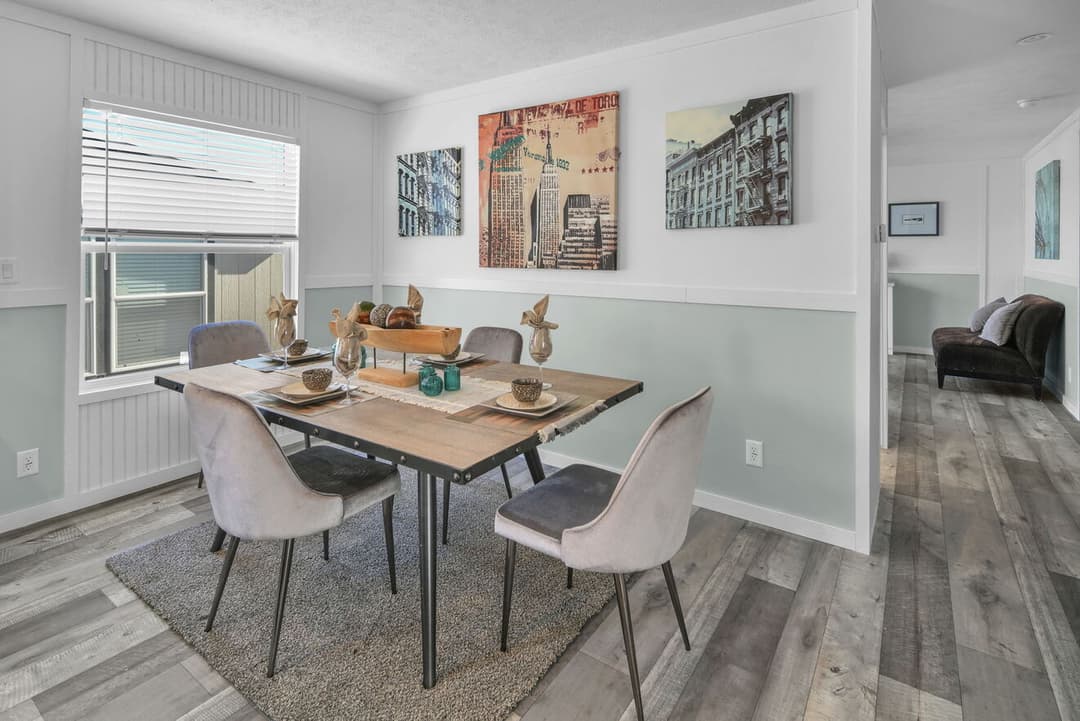 Valu premier 32643g interior home features