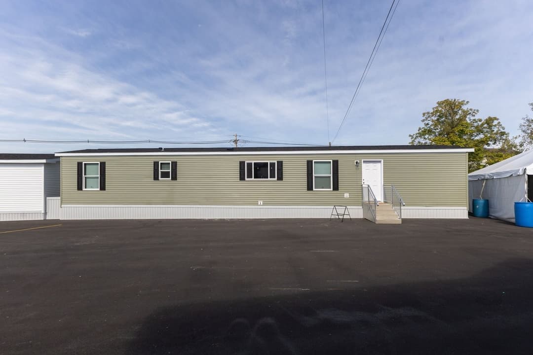 Elite 2 hero, elevation, and exterior home features