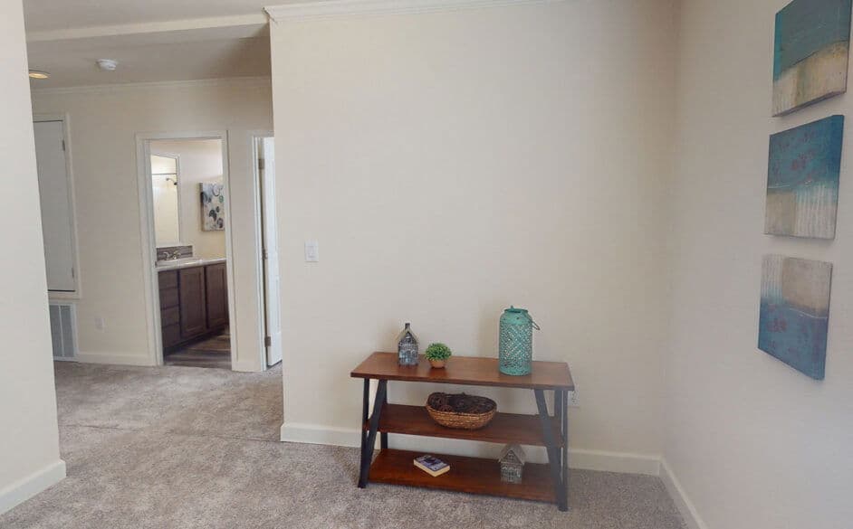 Reserve s56j interior home features