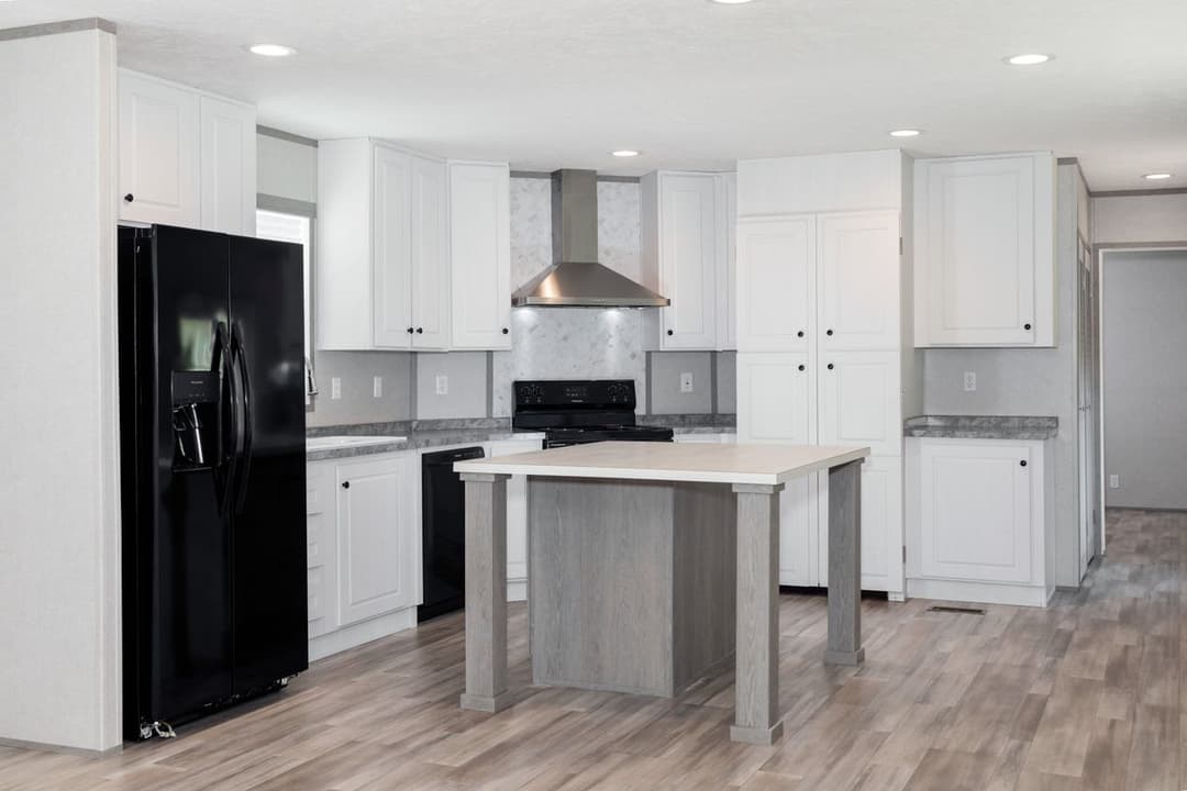 Blazer 76 p kitchen home features