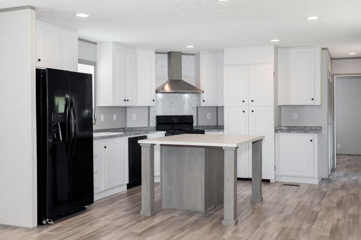 Blazer 76 p kitchen home features