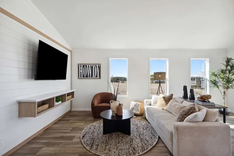 Wood manor d505 interior home features