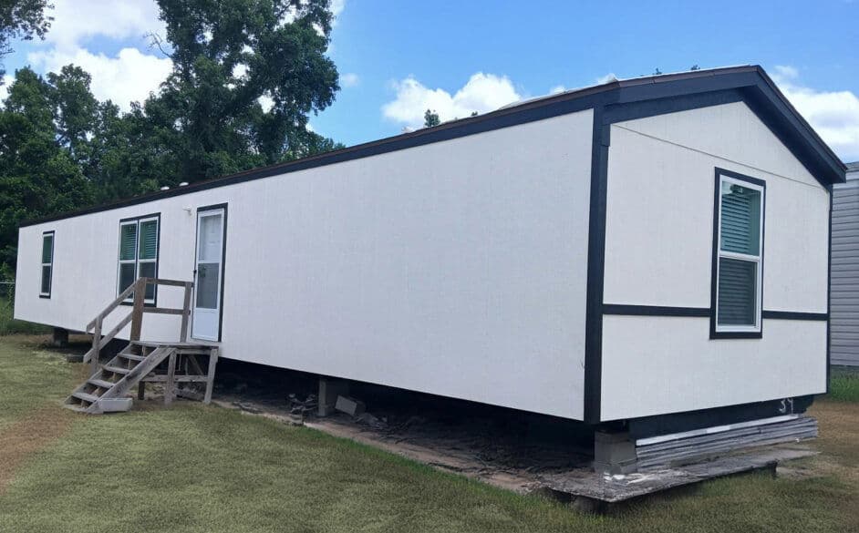 Sierra 266 elevation and exterior home features