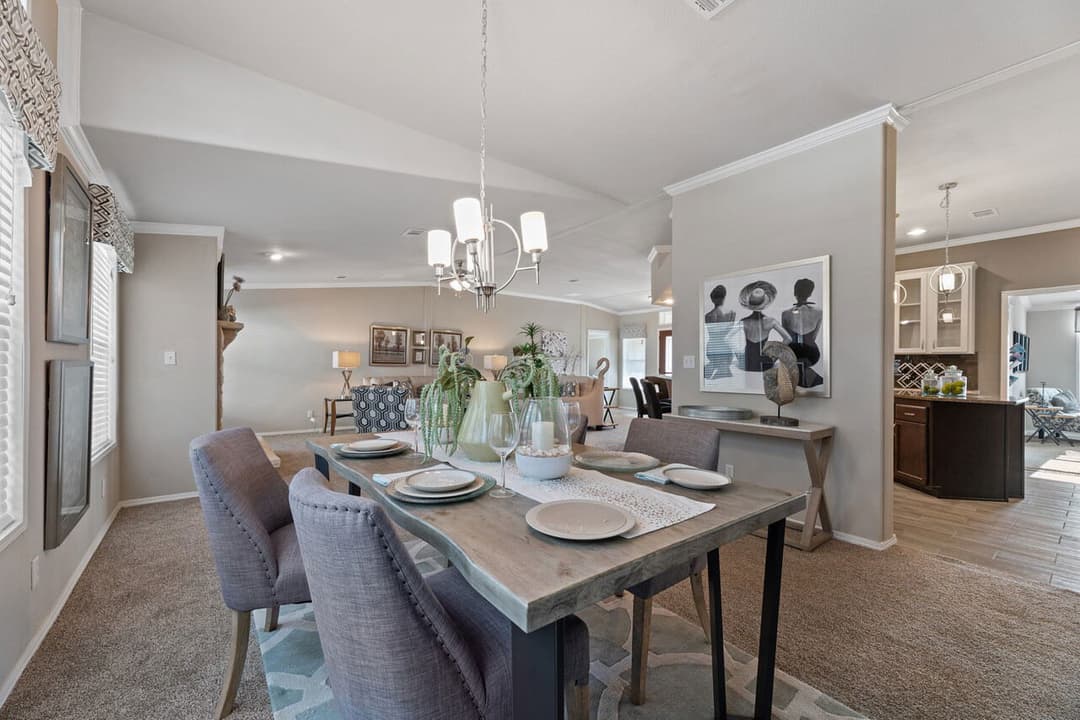 Hacienda iii 41764a interior home features