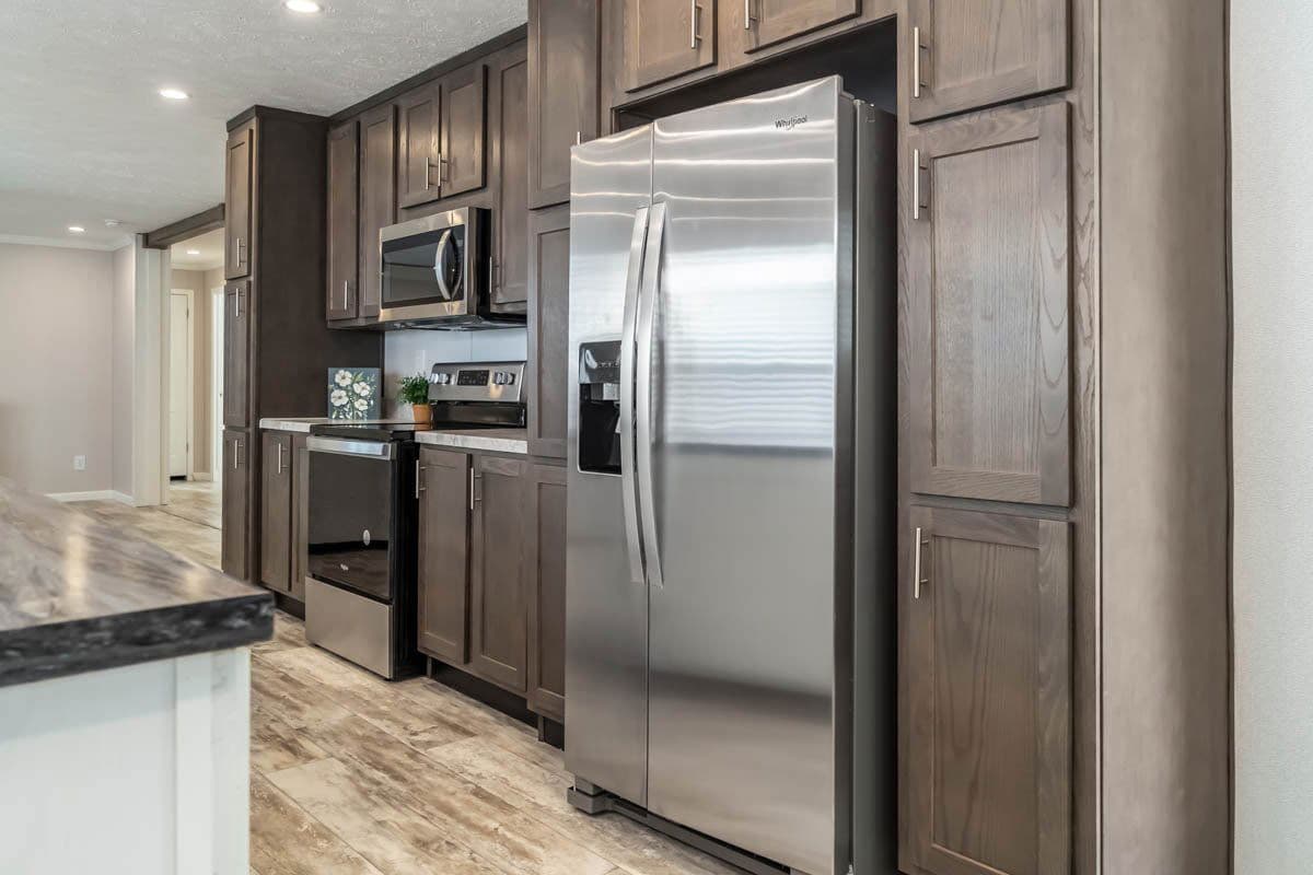 Nova kitchen home features