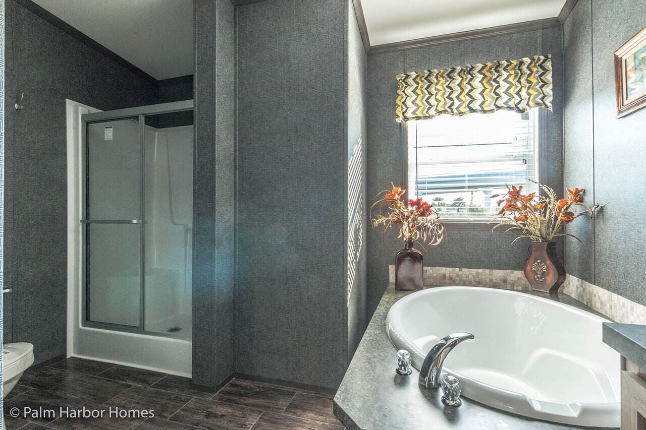 Benbrook 28644b bathroom home features