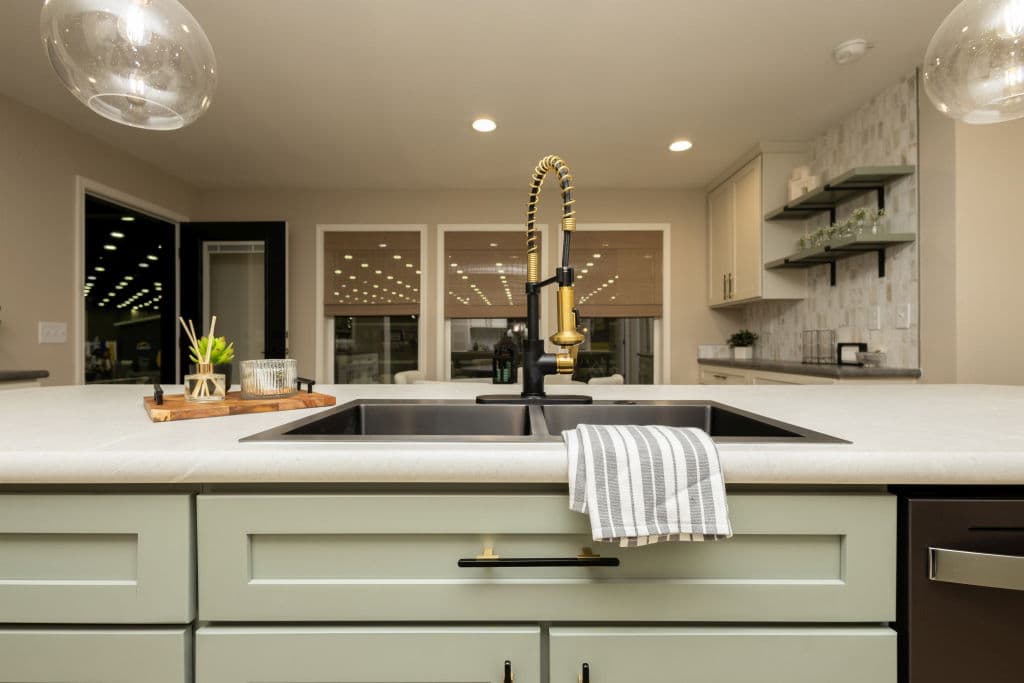 Millenian 5 kitchen home features