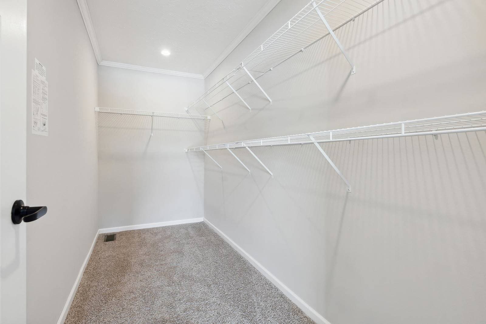 N620 interior home features