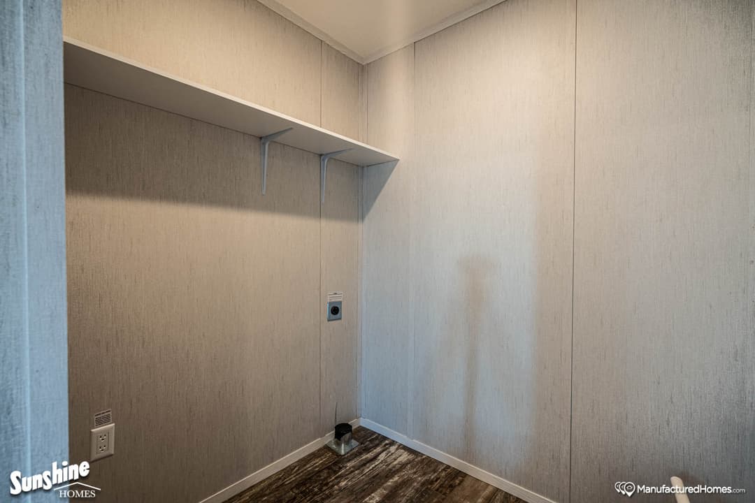 Arc1470-7000 interior home features