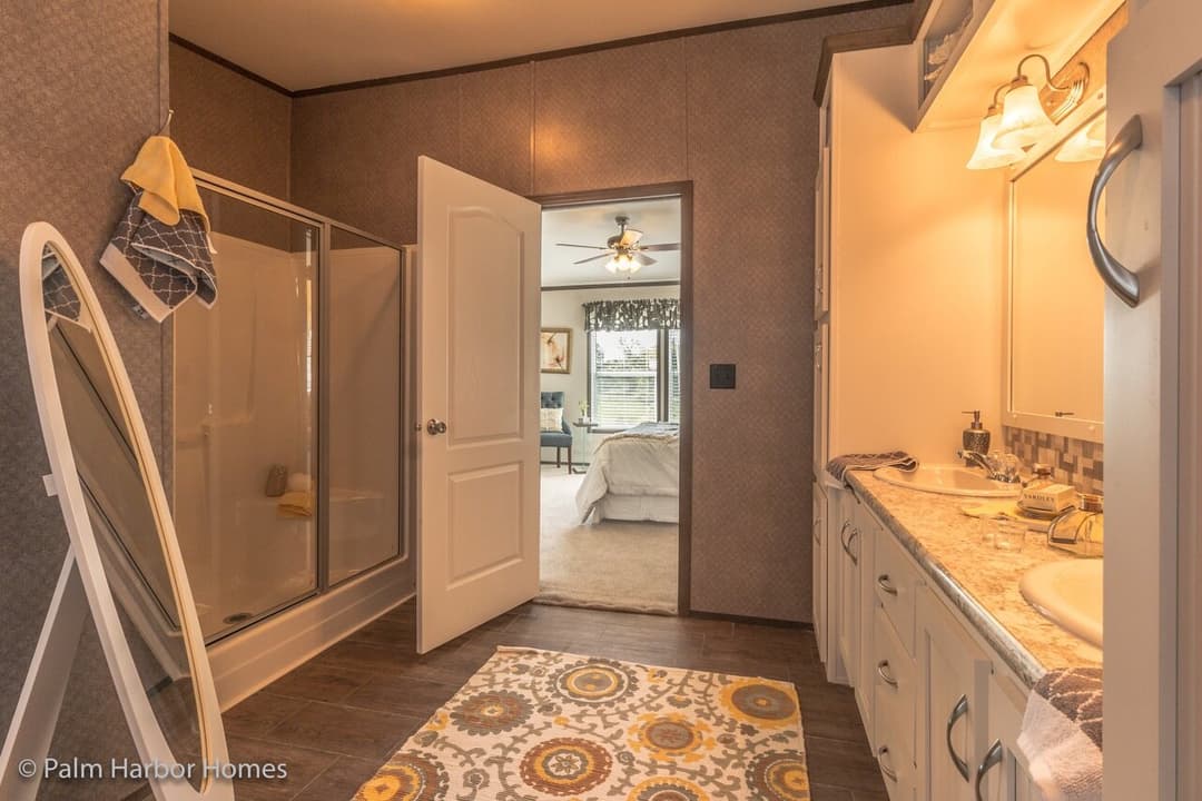 Carrington 30744c bathroom home features