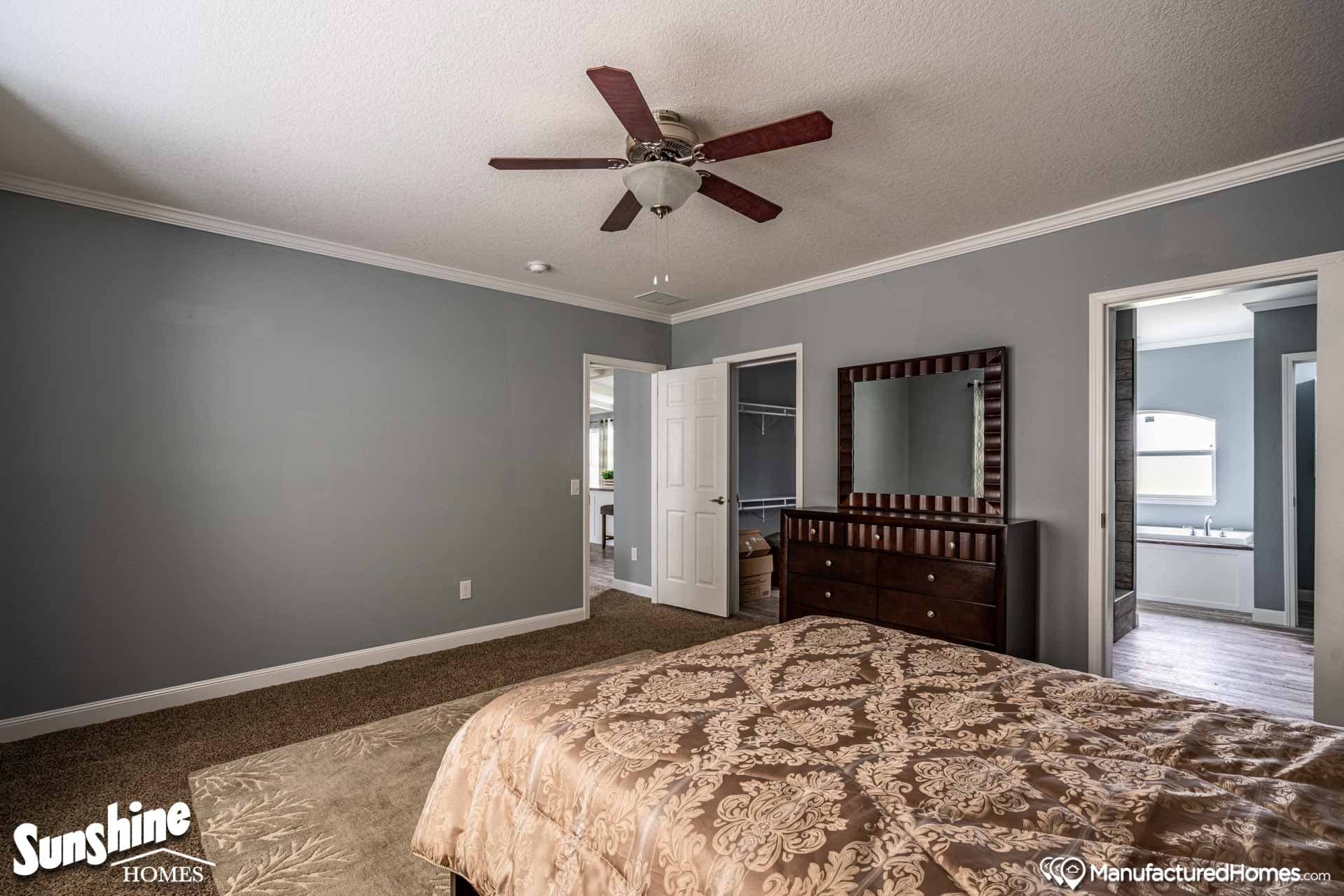 Pri3280-2018 bedroom home features