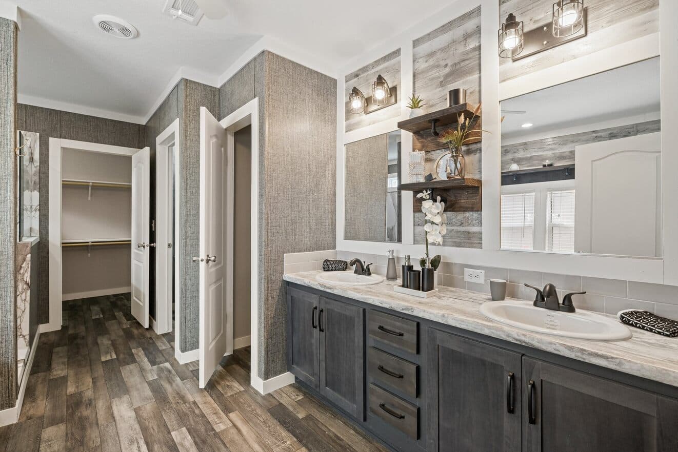 Palladium 30543d bathroom home features