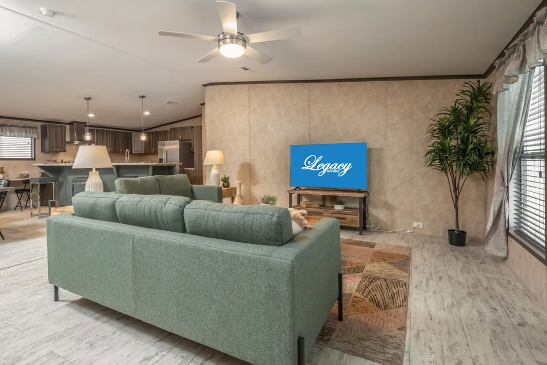 Classic c-3256-42b interior home features