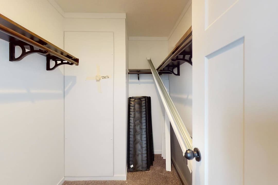 East point - intrigue bedroom home features