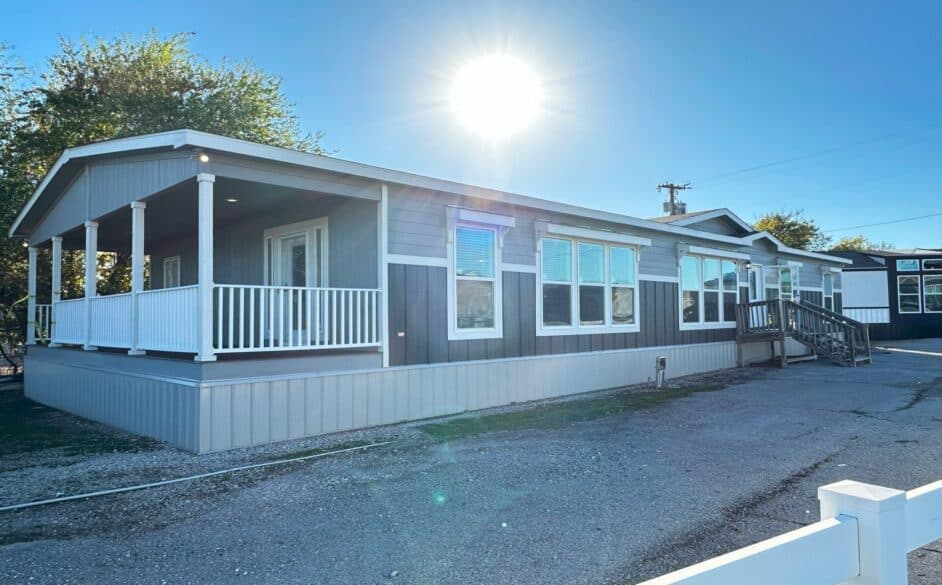 Haven 6368 elevation and exterior home features