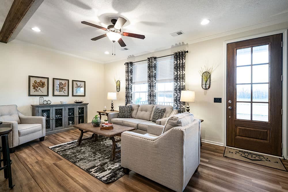 Ellistown interior home features